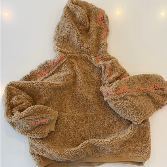 Easel Tan and Pink Sherpa Hoodie - Picture 3 of 3